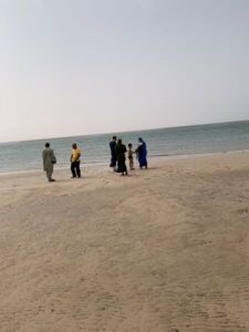 Choix_3_Equipe_plage_Iwik.jpg